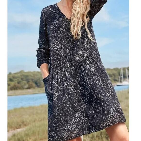 Garnet Hill Dress Womens Sz 2 Drop Waist Black Bandana Oversized Long Sleeve - Picture 1 of 11